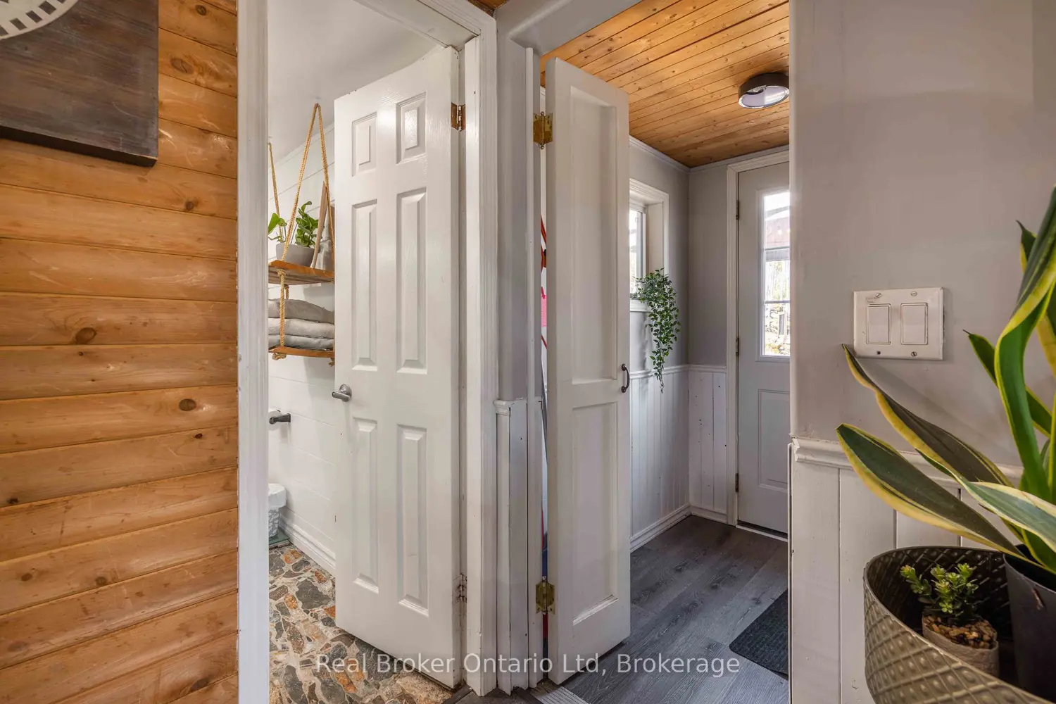 Additional image 9 of 12 7Th Avenue