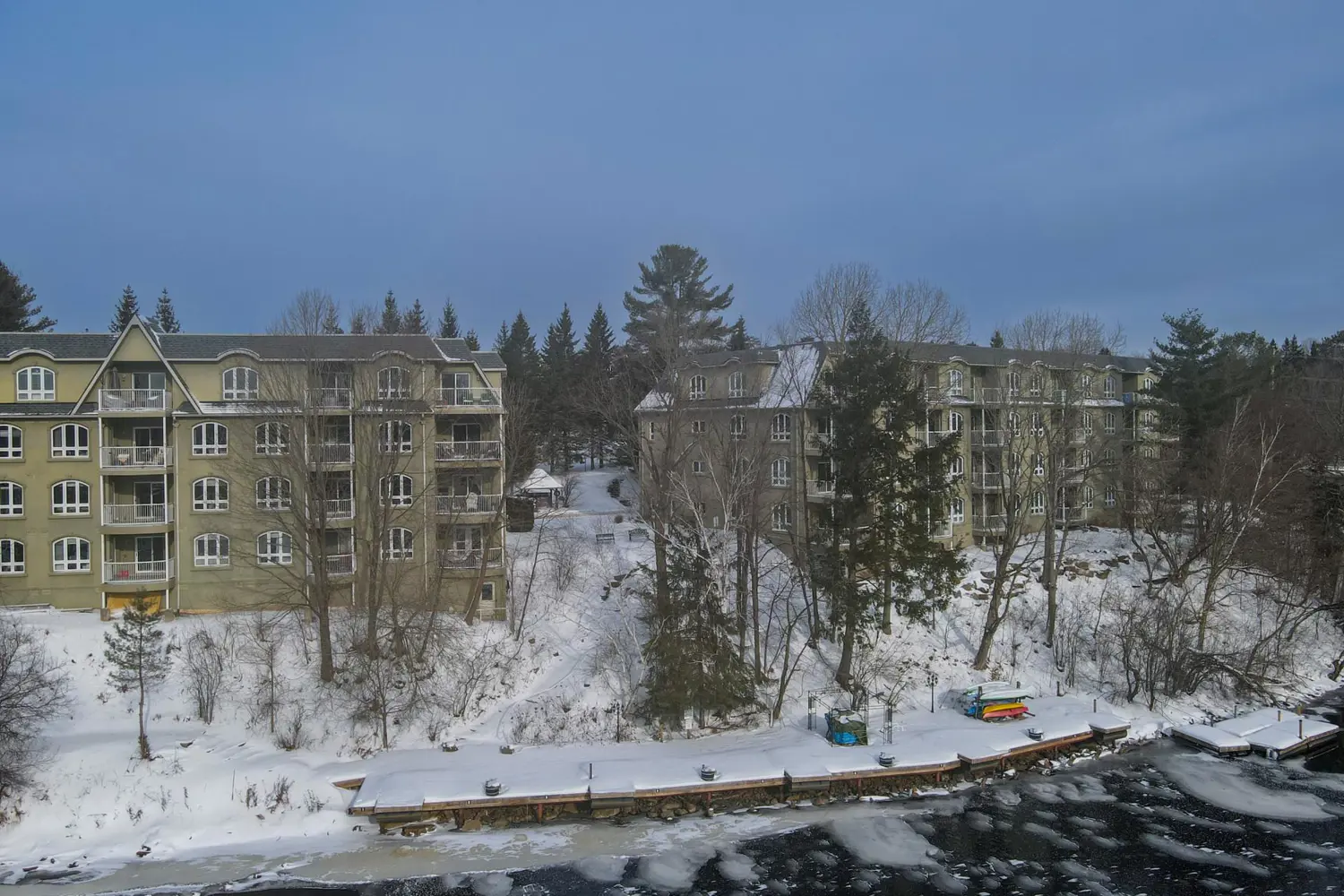 Additional image 17 of 31 Dairy Lane 106