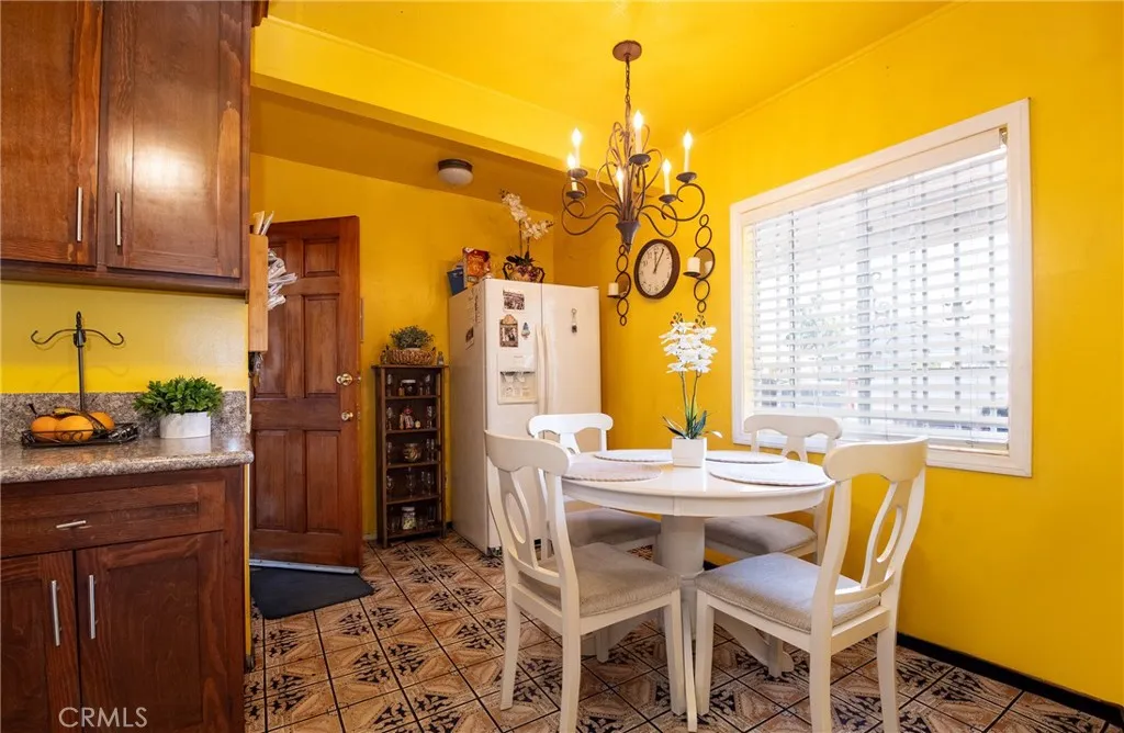 Additional image 16 of 2121 E Shauer St, Compton, CA 90222