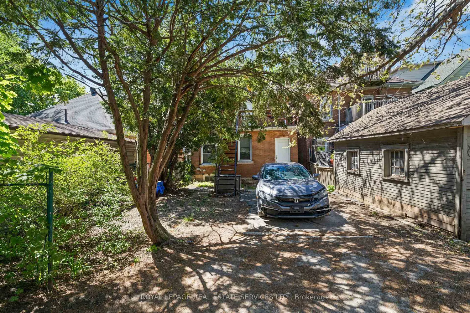 Additional image 16 of 115 Spadina Avenue