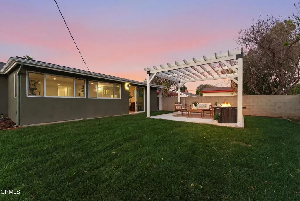 Additional image 101 of 22718 Cantlay Street, West Hills, CA 91307