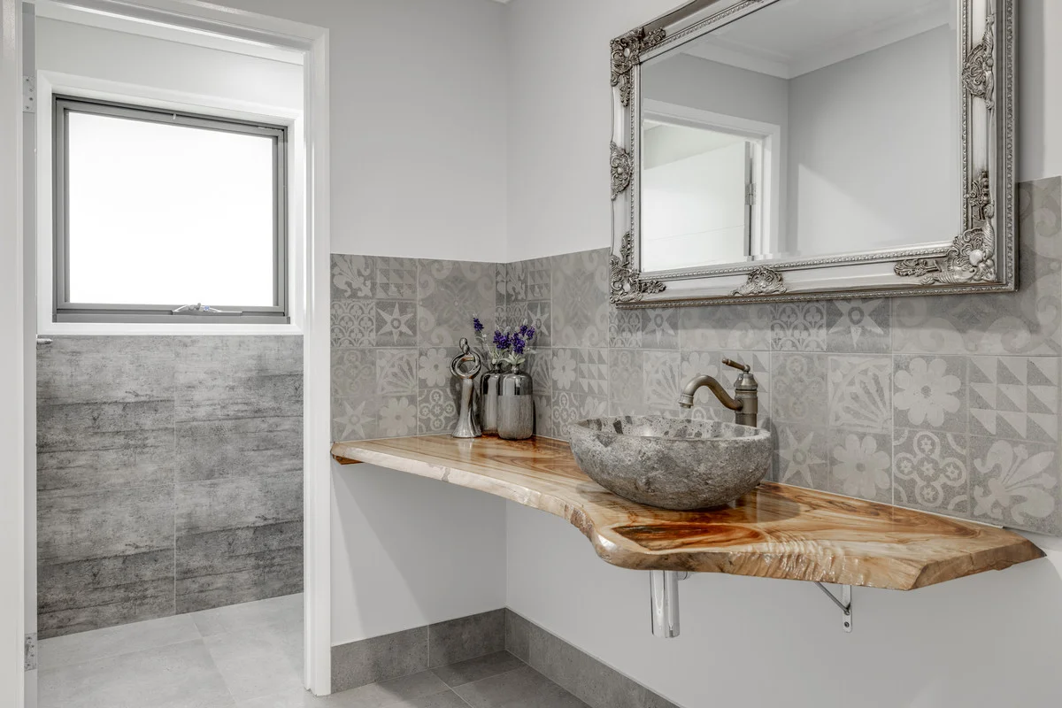 Additional image 22 of 1 Guido Avenue, Blue Mountain Heights QLD 4350