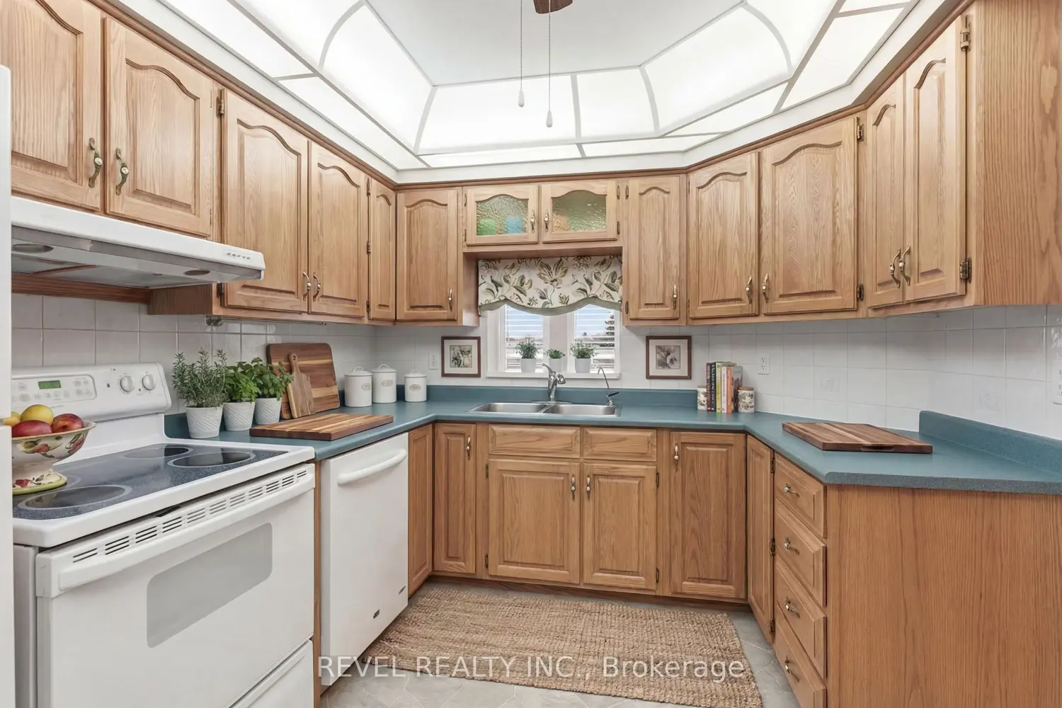 Additional image 8 of 4 Heritage Way 309