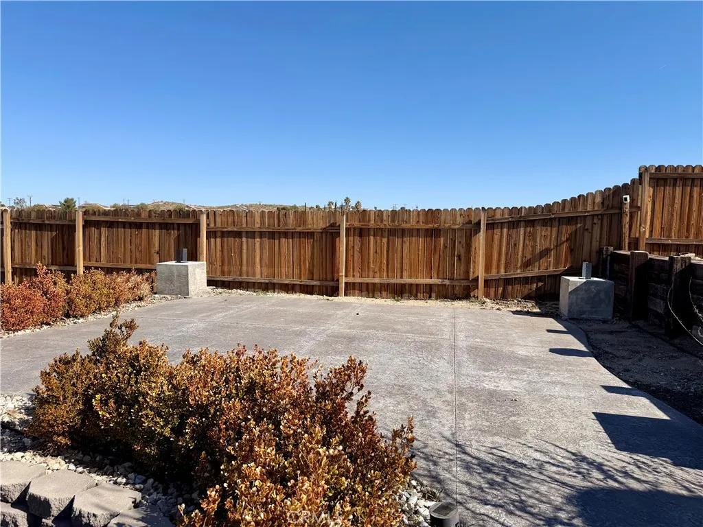 Additional image 92 of 28283 Windy Pass, Barstow, CA 92311