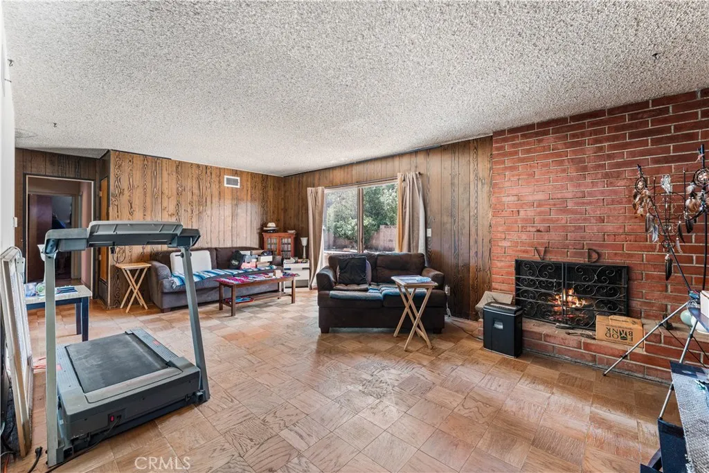 Additional image 58 of 13525 Simshaw Ave, Sylmar, CA 91342