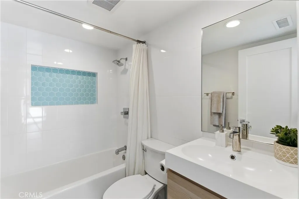 Additional image 58 of 258 Walnut St, Newport Beach, CA 92663