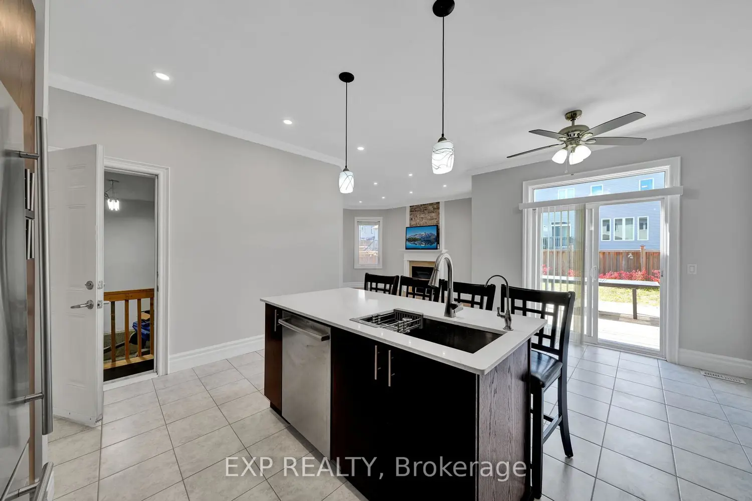 Additional image 10 of 408 Galbraith Street