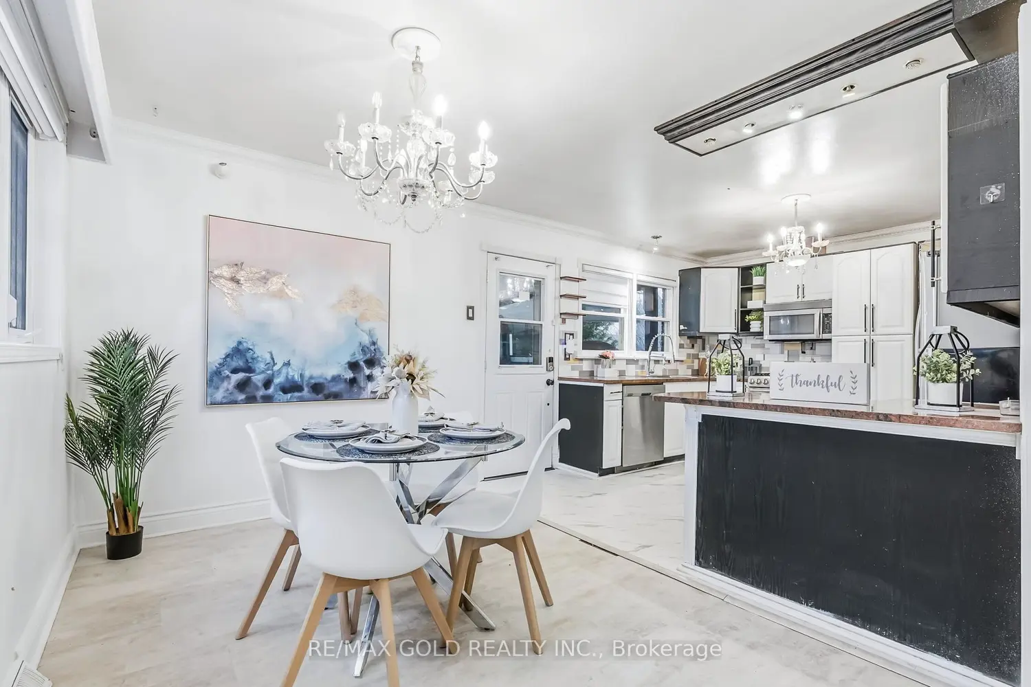 Additional image 5 of 5921 Scott Street