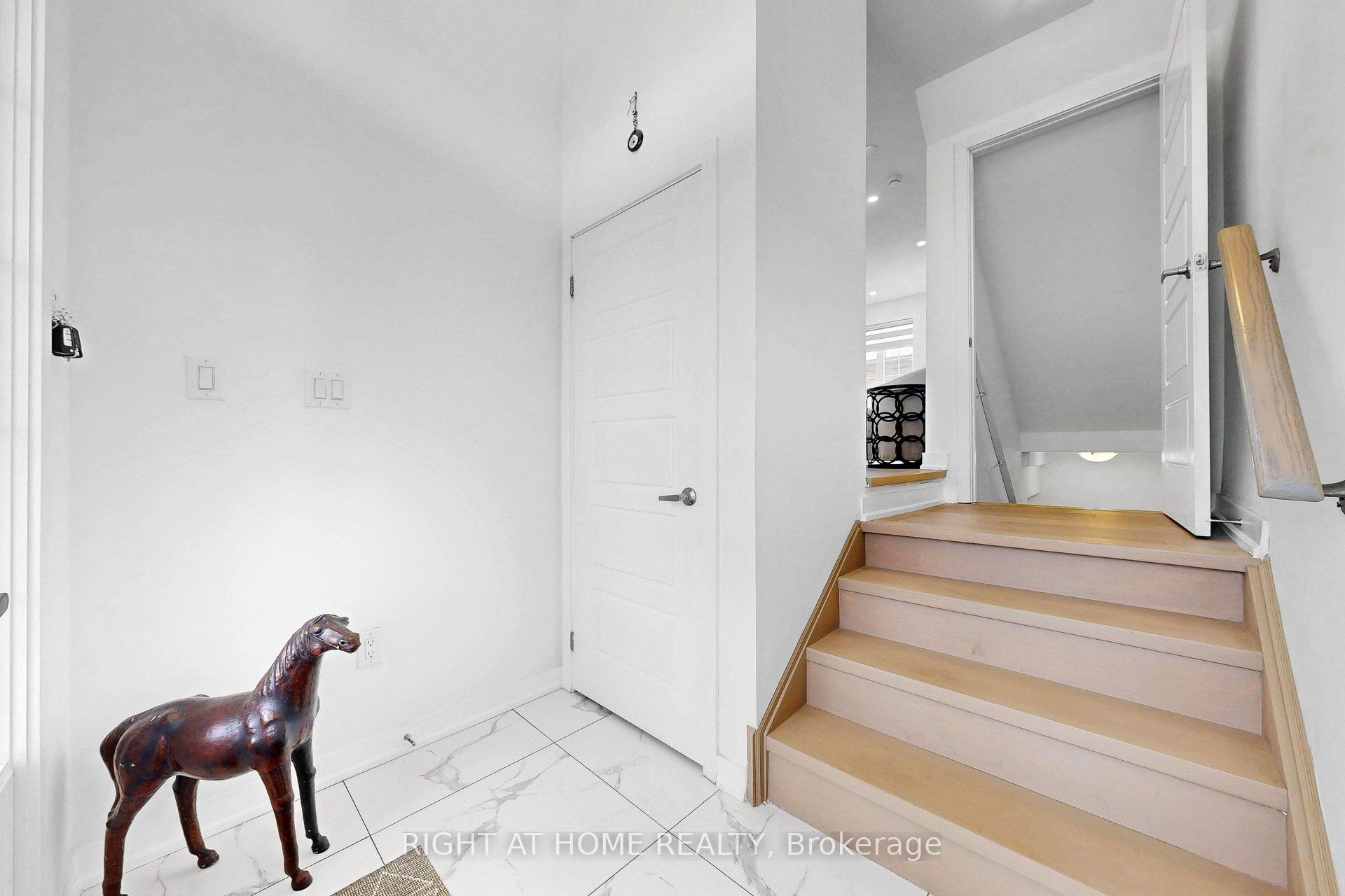 Additional image 4 of 7 Selfridge Way, Whitby, ON, L1N 0N9