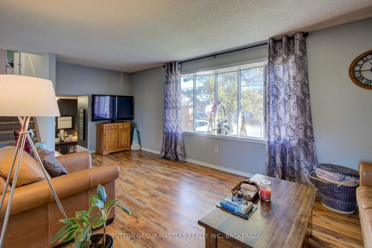 Additional image 3 of 715 Collins Bay Road