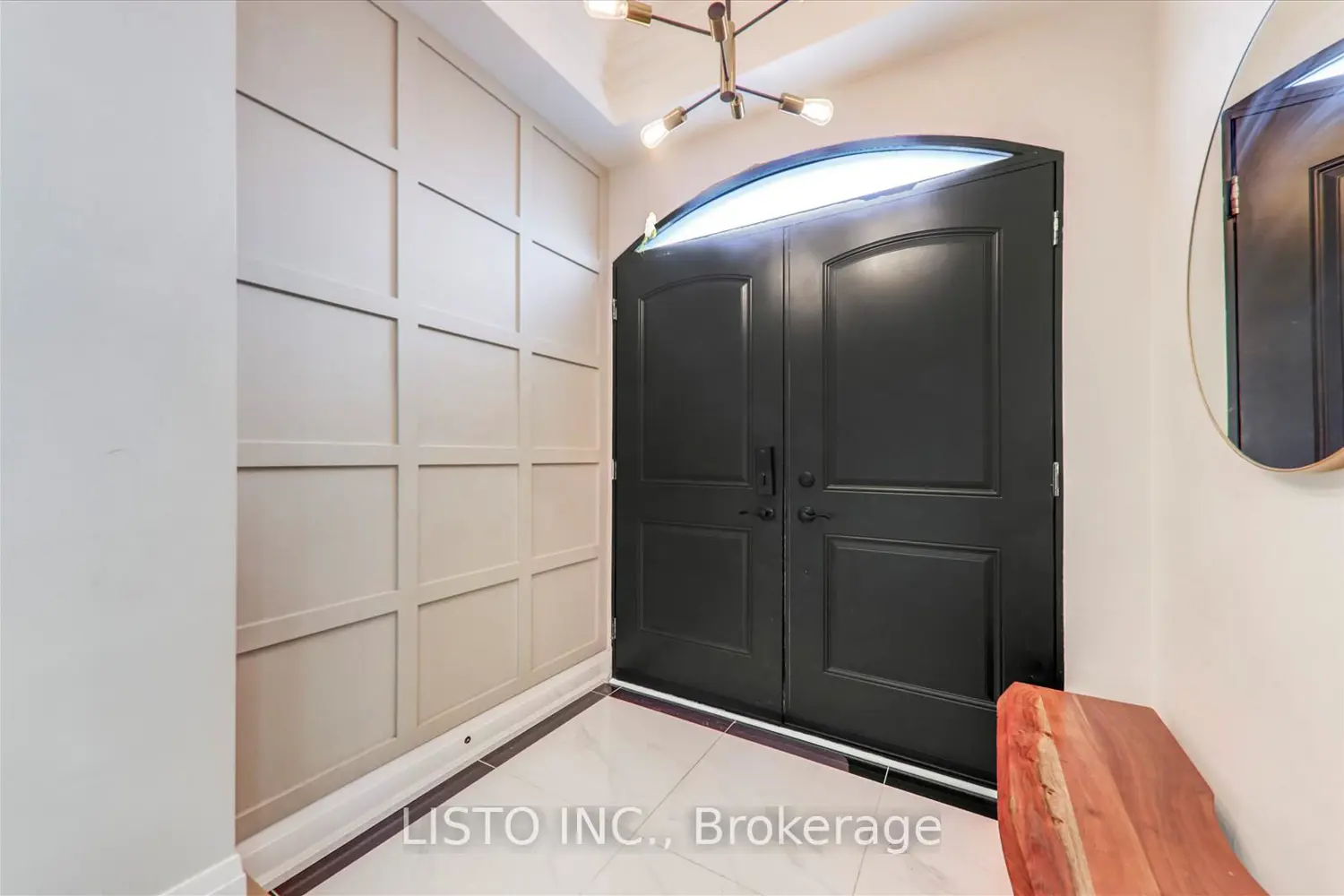 Additional image 6 of 65 Warbler Circle