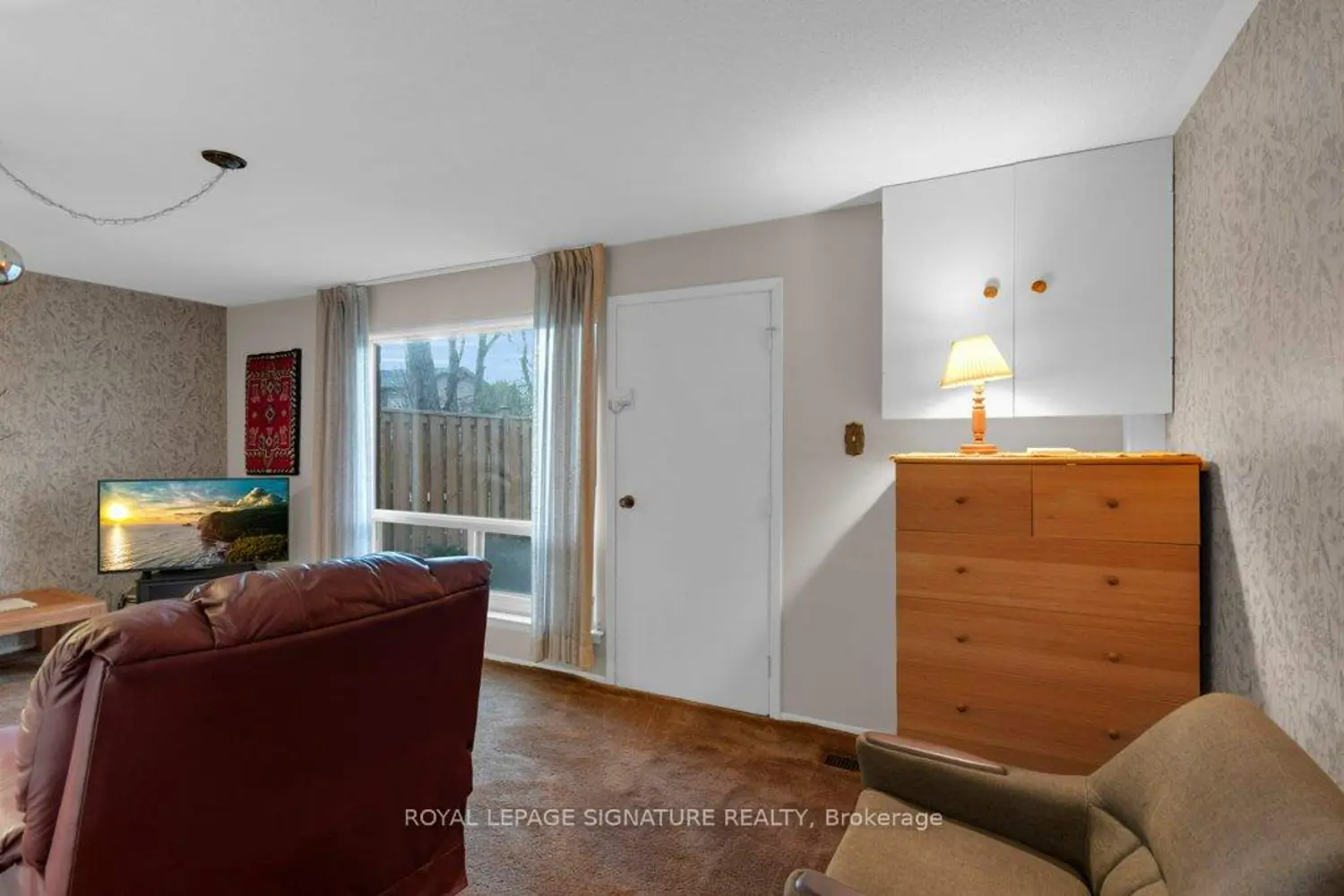 Additional image 17 of 28 Stately Way