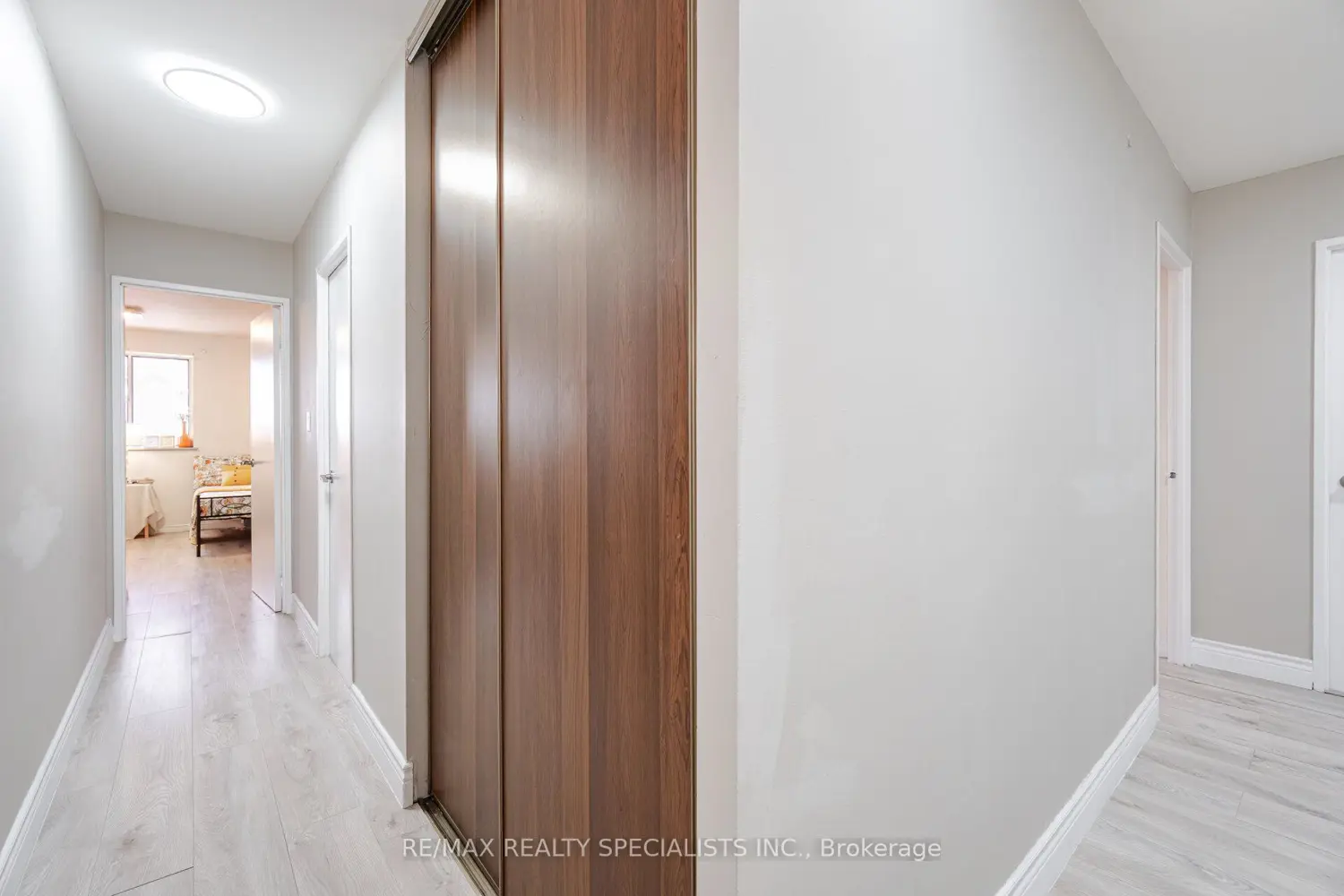 Additional image 10 of 3025 The Credit Woodlands Road 325