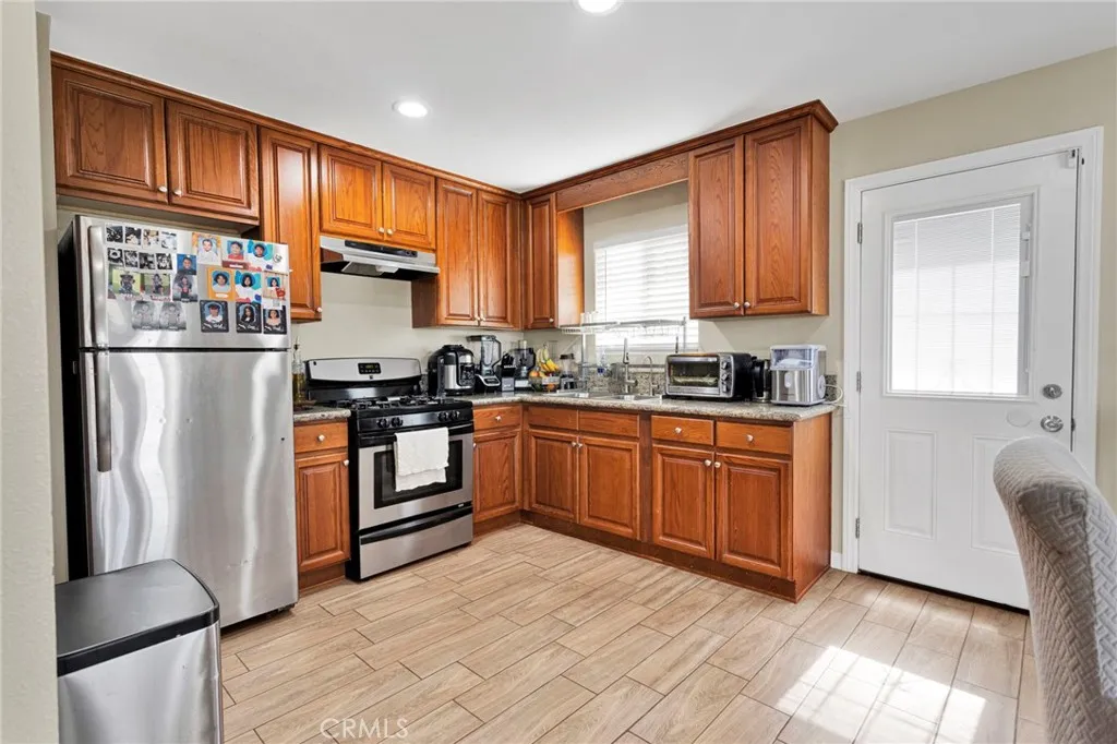 Additional image 10 of 14396 Mojave Lane, Victorville, CA 92394