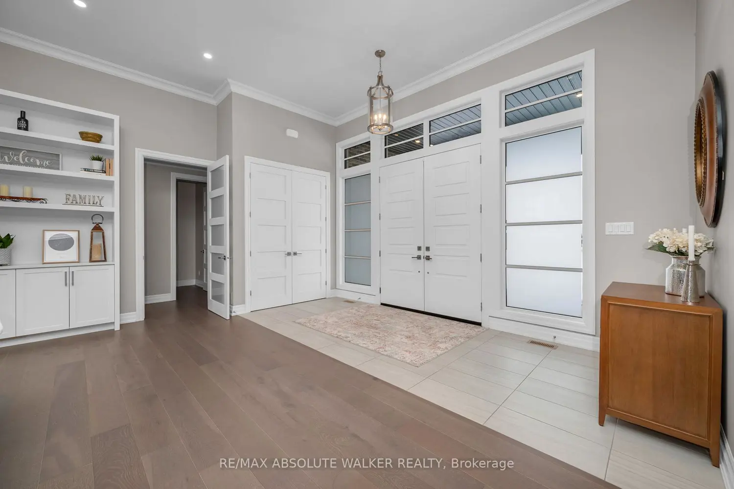 700 Mcmanus Avenue photo 2