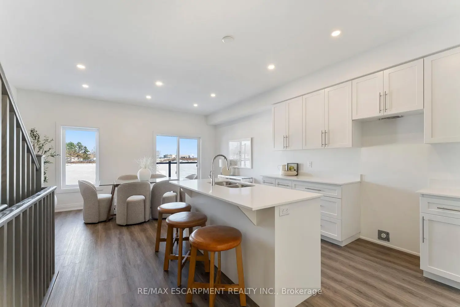 Additional image 4 of 14 Clear Valley Lane