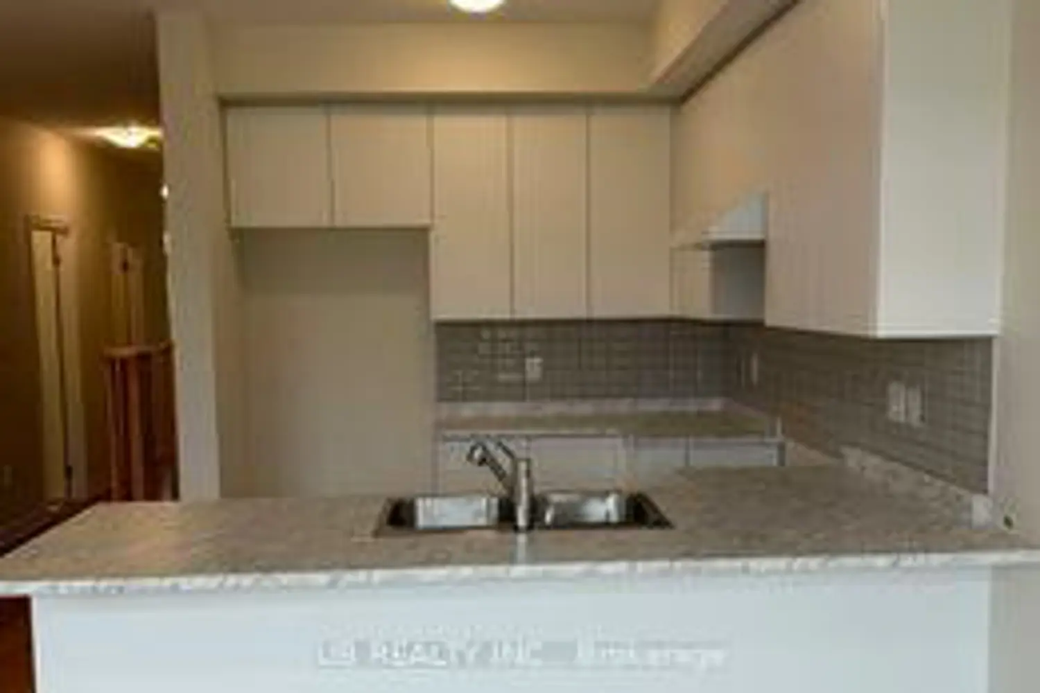 Additional image 9 of 381 Vanilla Trail