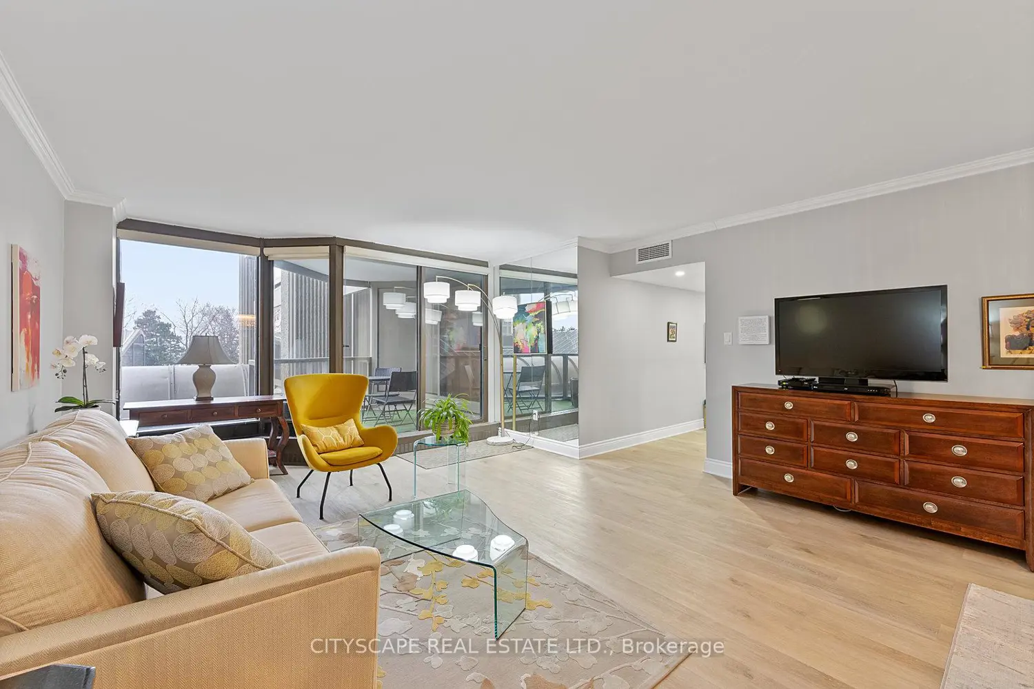 Additional image 9 of 2045 Lake Shore Boulevard 202