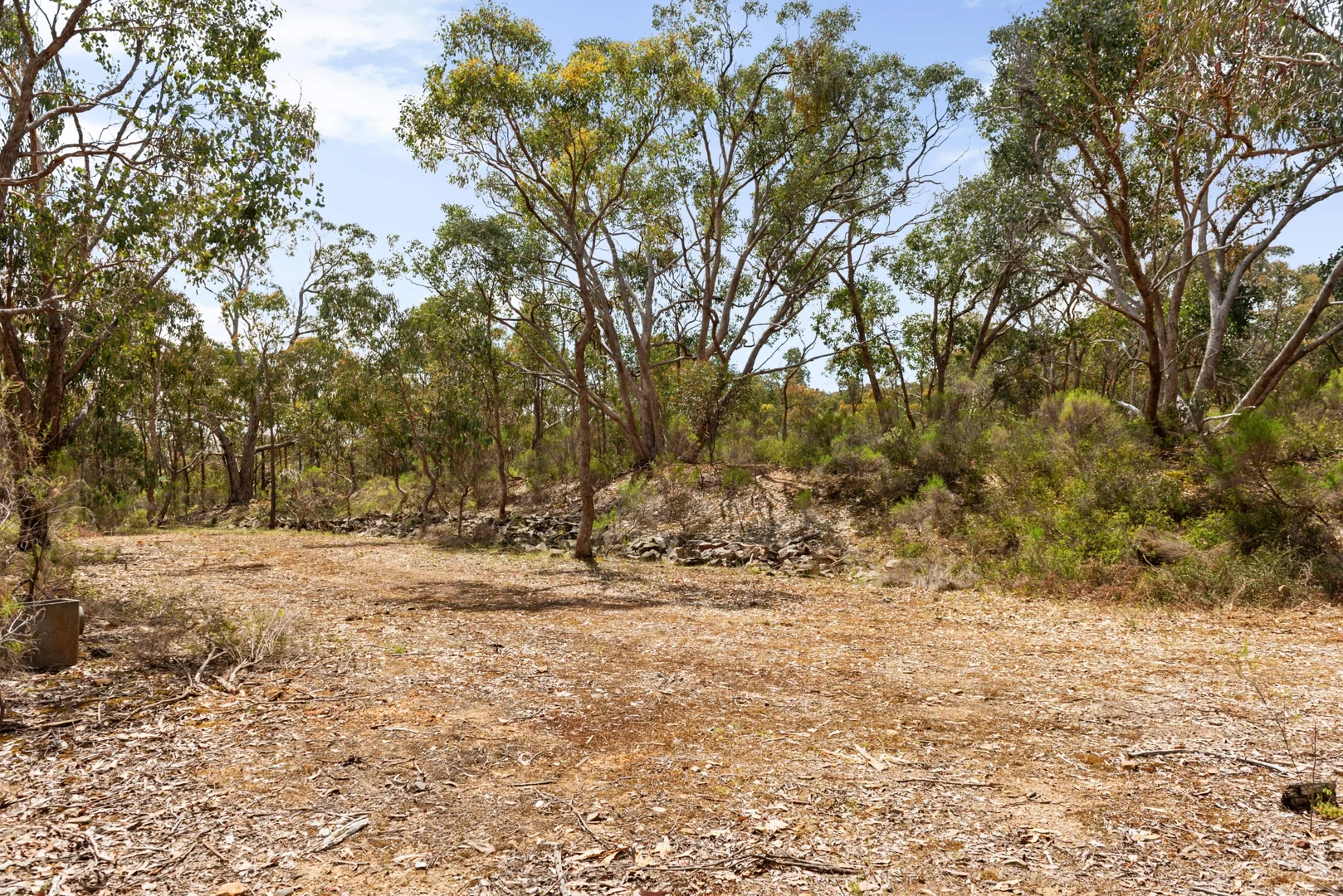 Additional image 2 of 20 Miners Hut Road, Chewton Bushlands VIC 3451