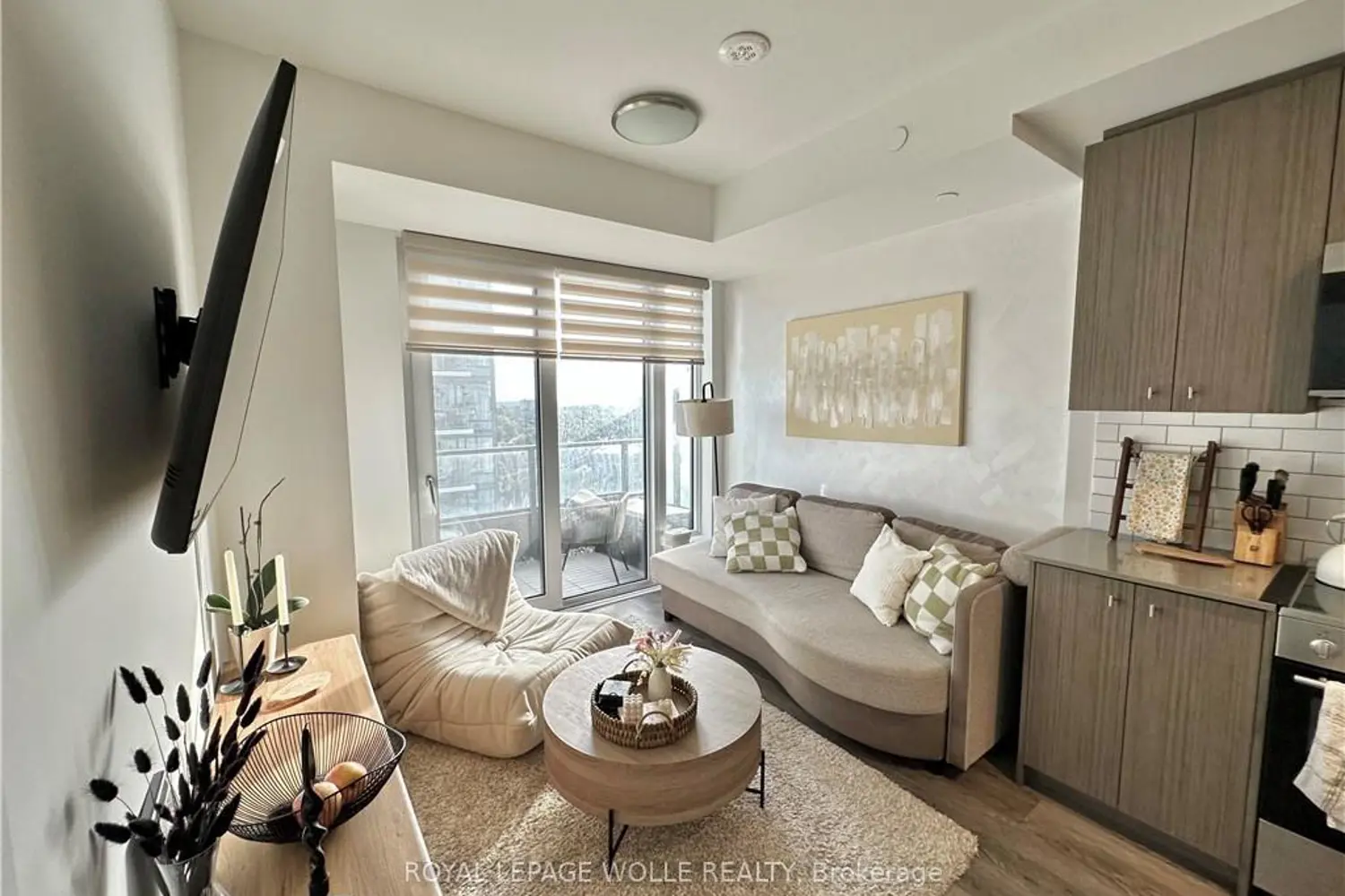 Additional image 9 of 15 Wellington Street 1114