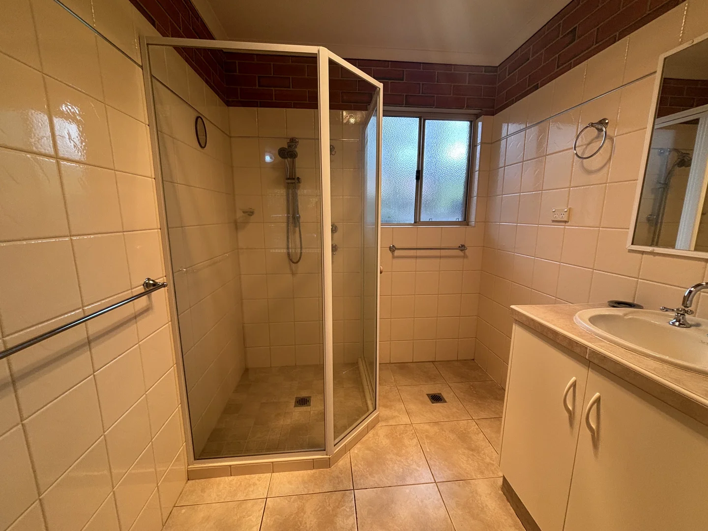 Additional image 11 of 24-26 Uri Street, Darlington Point NSW 2706