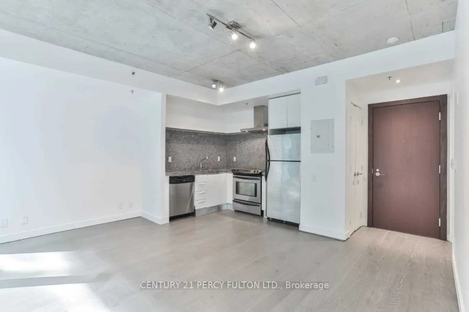 Additional image 3 of 75 Portland Street 105
