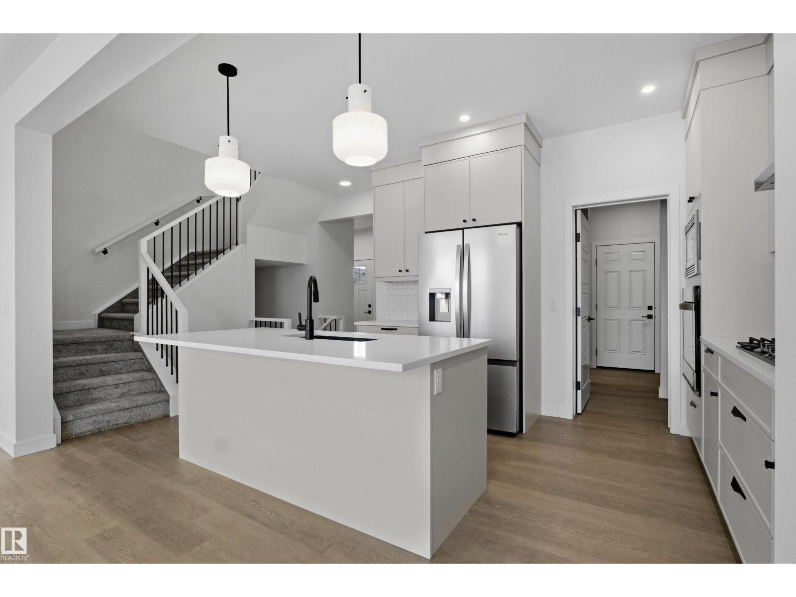 Additional image 6 of 3924 Chrustawka Place SW, Edmonton, AB, T6W5K6