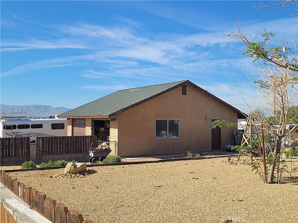 Additional image 26 of 23677 Cahuilla Rd, Apple Valley, CA 92307
