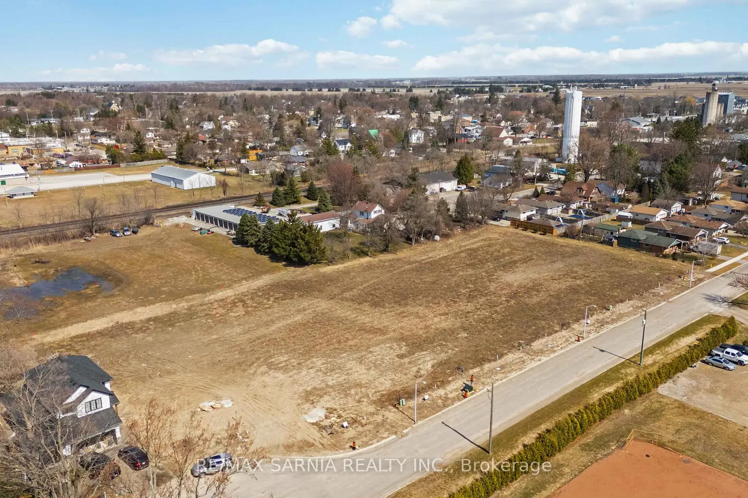 Additional image 11 of 575 Plympton Street