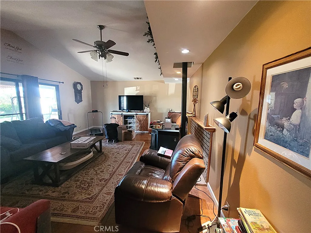 Additional image 8 of 23677 Cahuilla Rd, Apple Valley, CA 92307