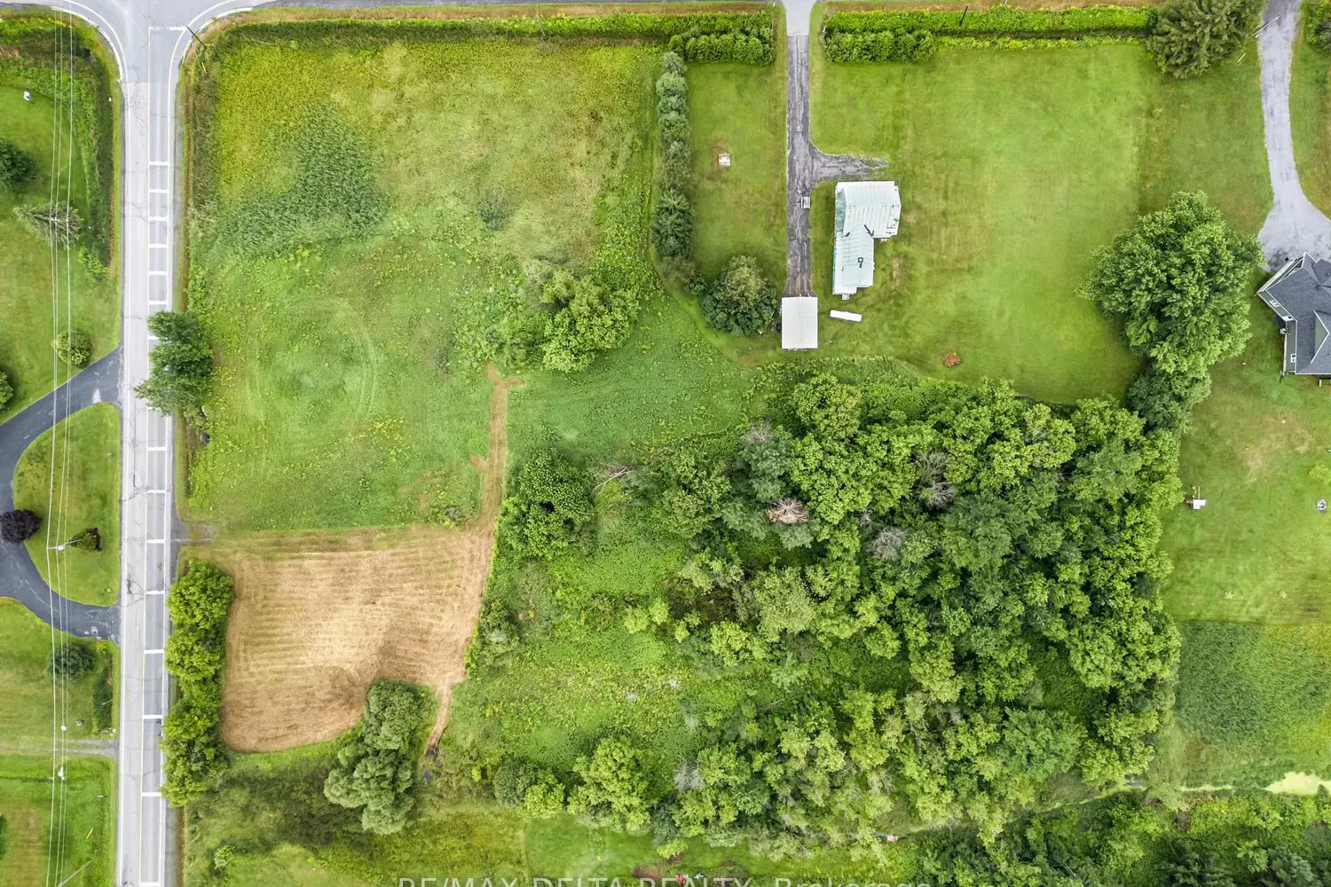 Additional image 10 of Pt Lt 1 Con 6 Road