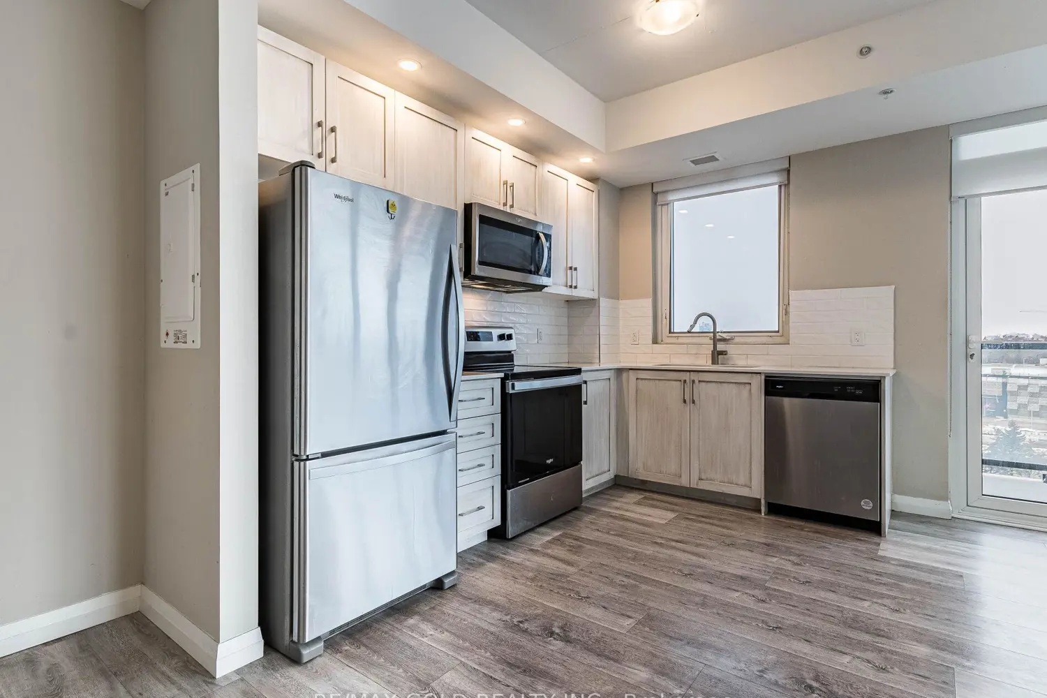 Additional image 8 of 108 Garment Street 1011