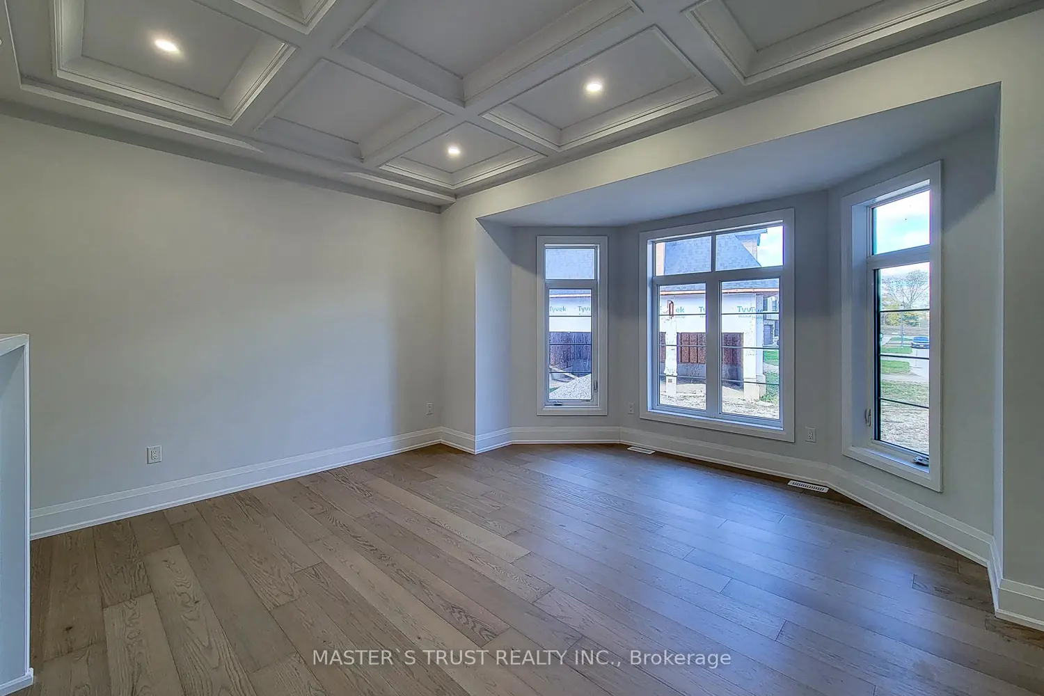 Additional image 5 of 325 Somme Street