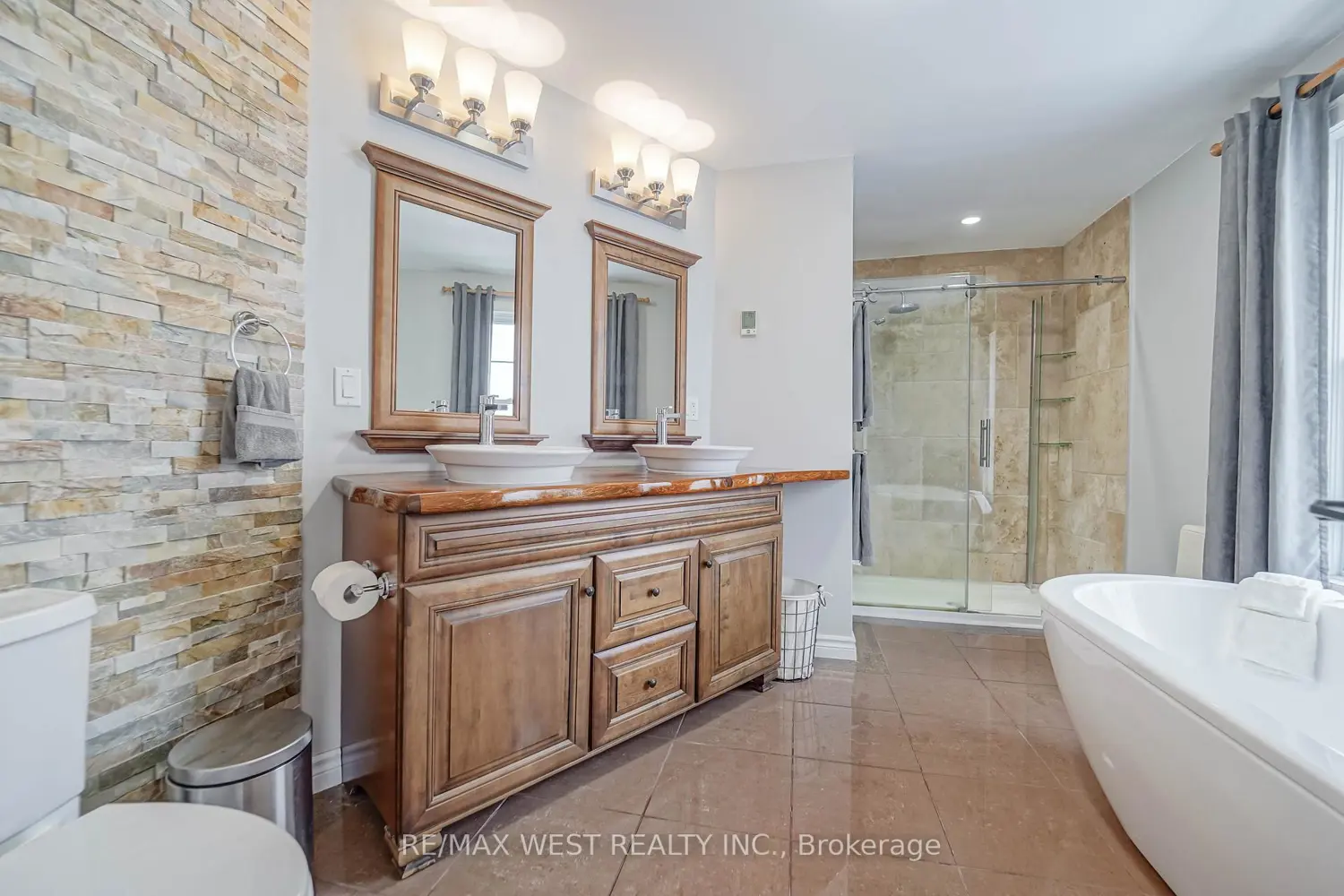 Additional image 11 of 9695 Duffs Road