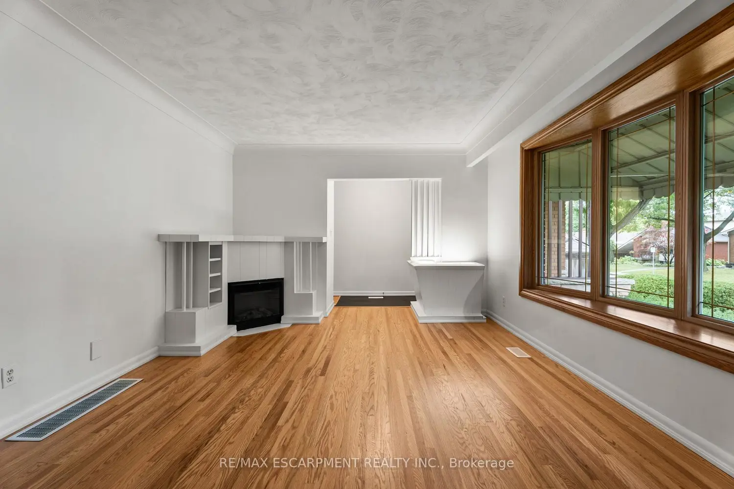 Additional image 4 of 98 Laurier Avenue