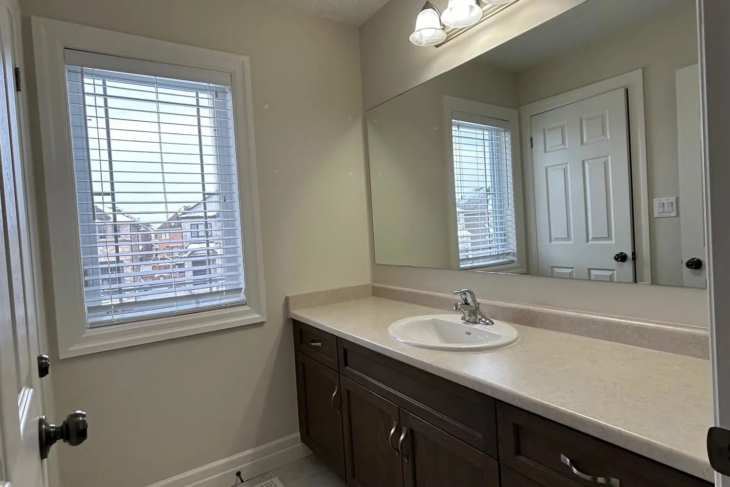 Additional image 11 of 201 Spring Garden Drive