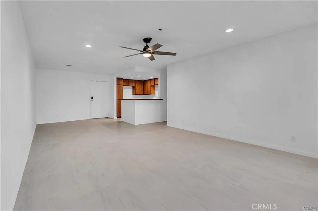 Additional image 9 of 700 W 3rd St, Santa Ana, CA 92701