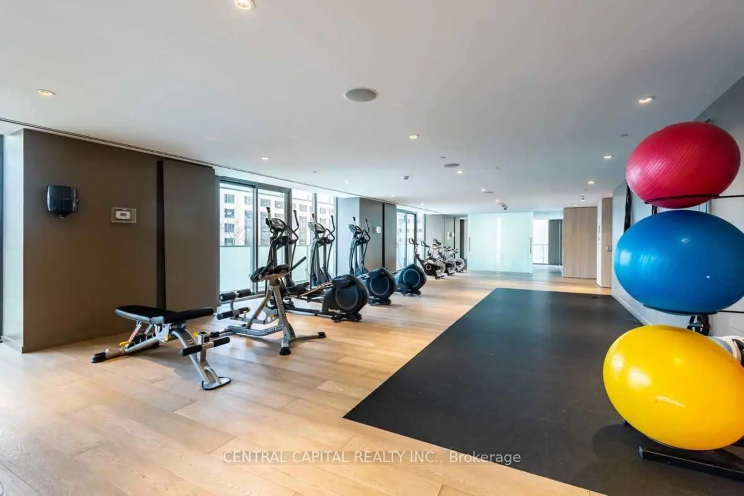 Additional image 15 of 200 Bloor Street 1501