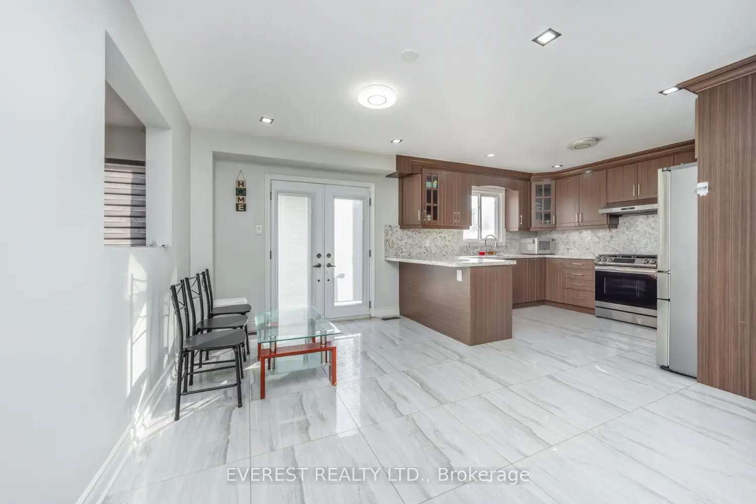 Additional image 4 of 96 Ravenswood Drive