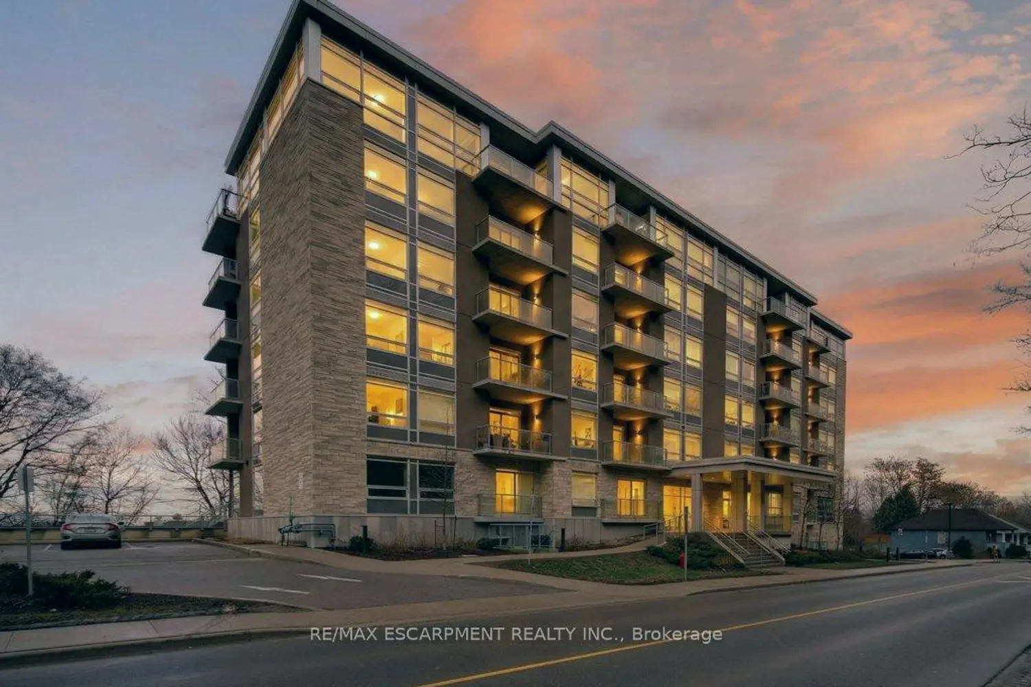 479 Charlton Avenue 209