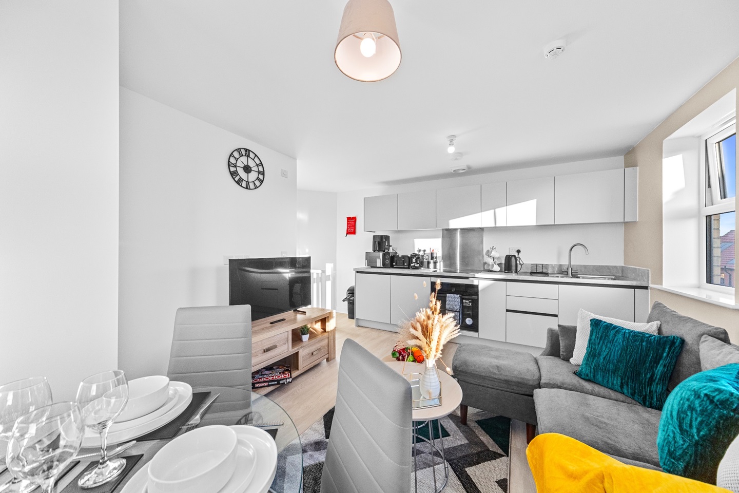 Additional image 3 of 2 Bed End Terrace, Magnolia Road, LS14, N1 7GU