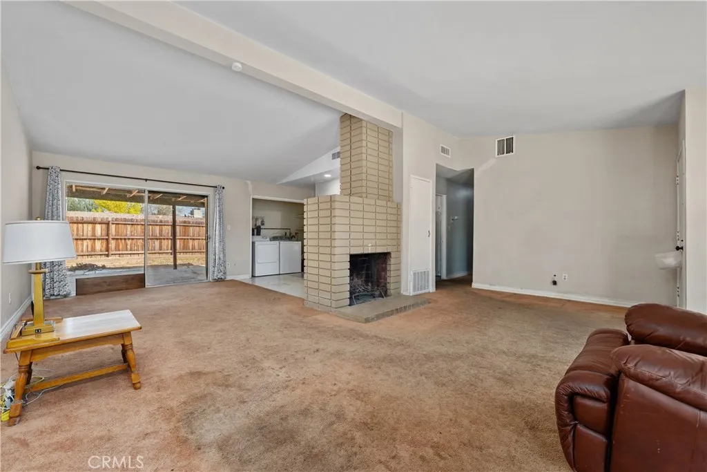 Additional image 7 of 22943 cantlay Street, West Hills, CA 91307