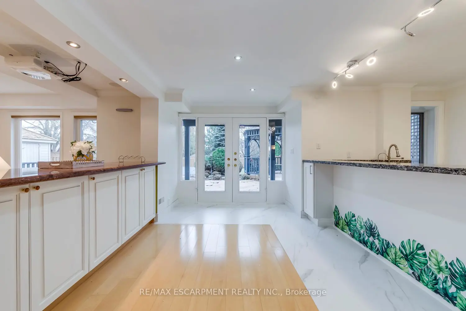 Additional image 16 of 2201 Galloway Drive