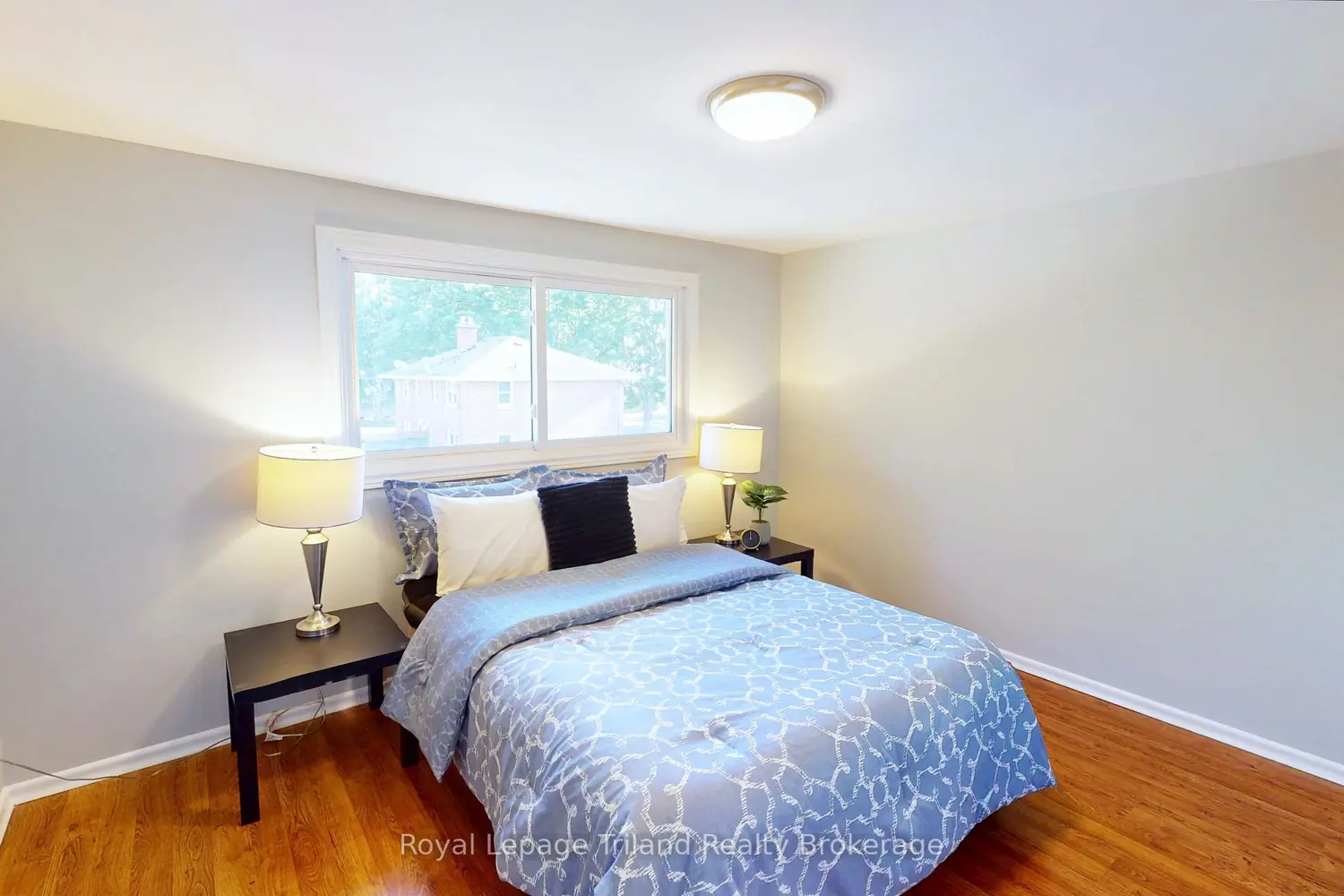 Additional image 10 of 648 Brant Street