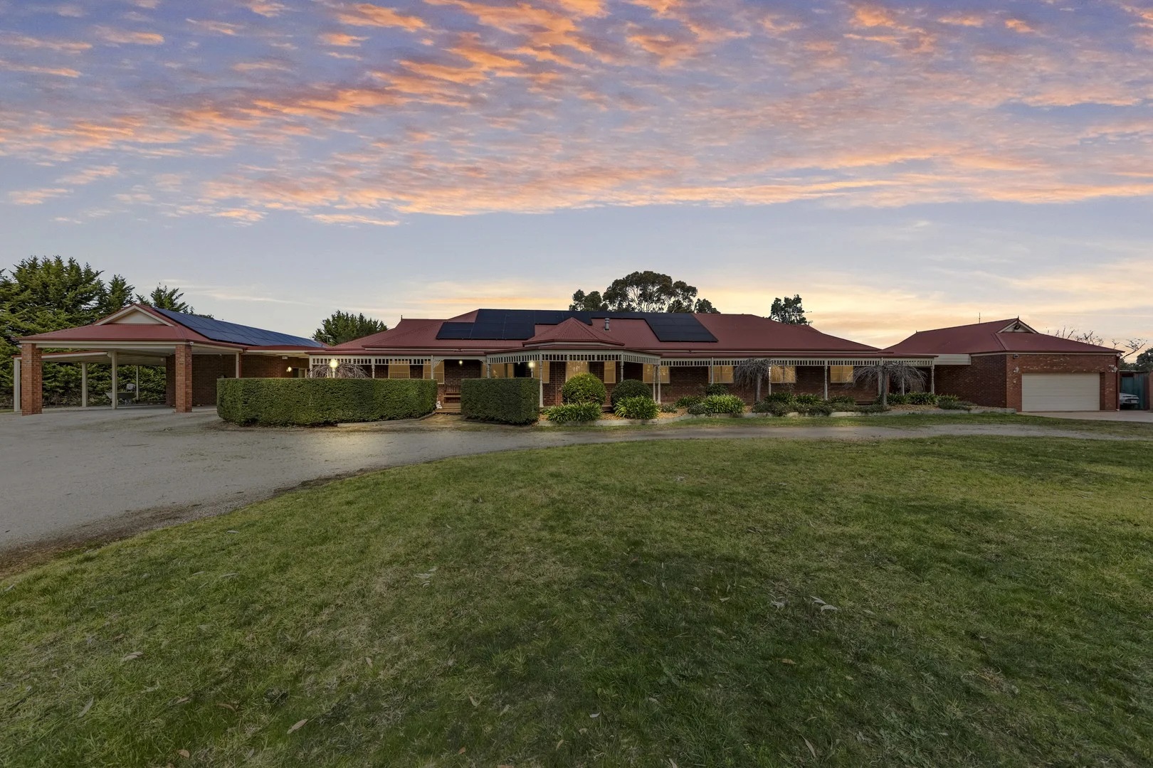 16A Meeking Drive, Pakenham VIC 3810