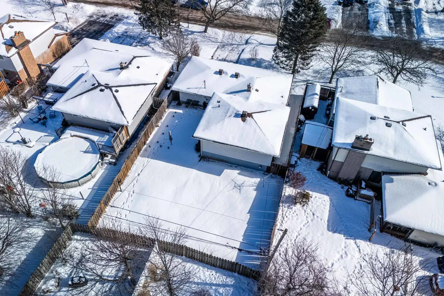 Additional image 19 of 687 Harrow Place