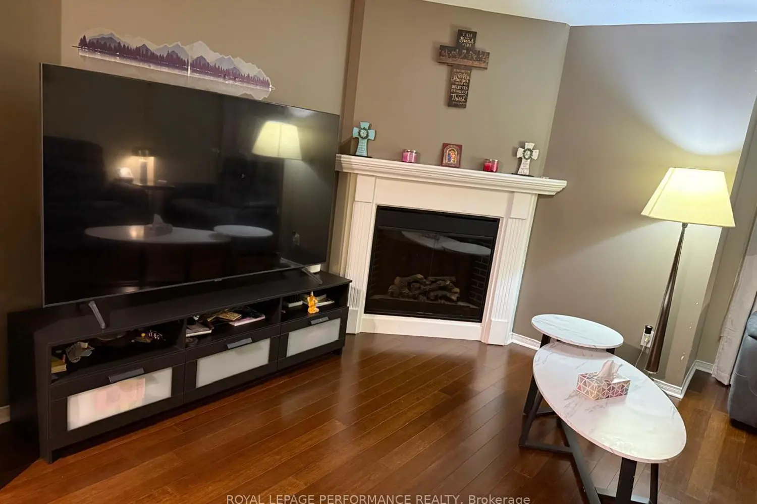 Additional image 4 of 390 Crownridge Drive