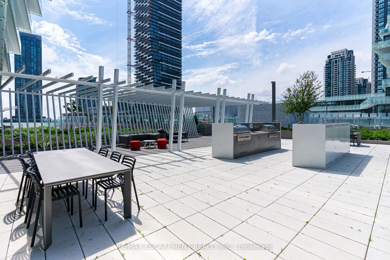 Additional image 16 of 3883 Quartz Road 3413