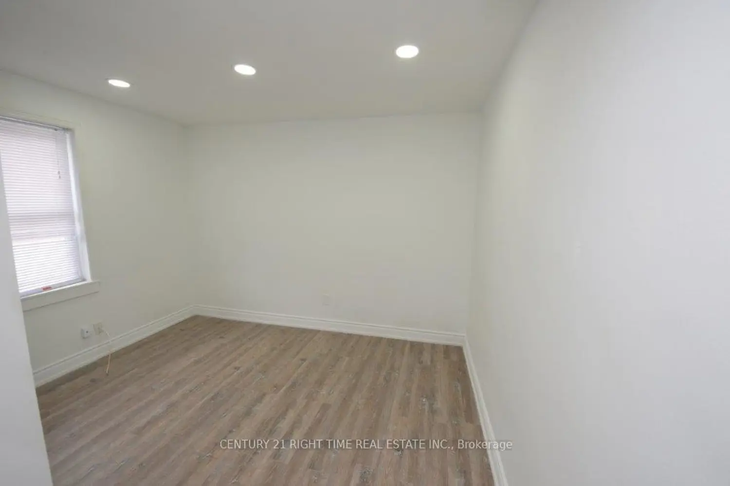 Additional image 20 of 79-71 Cedar Street