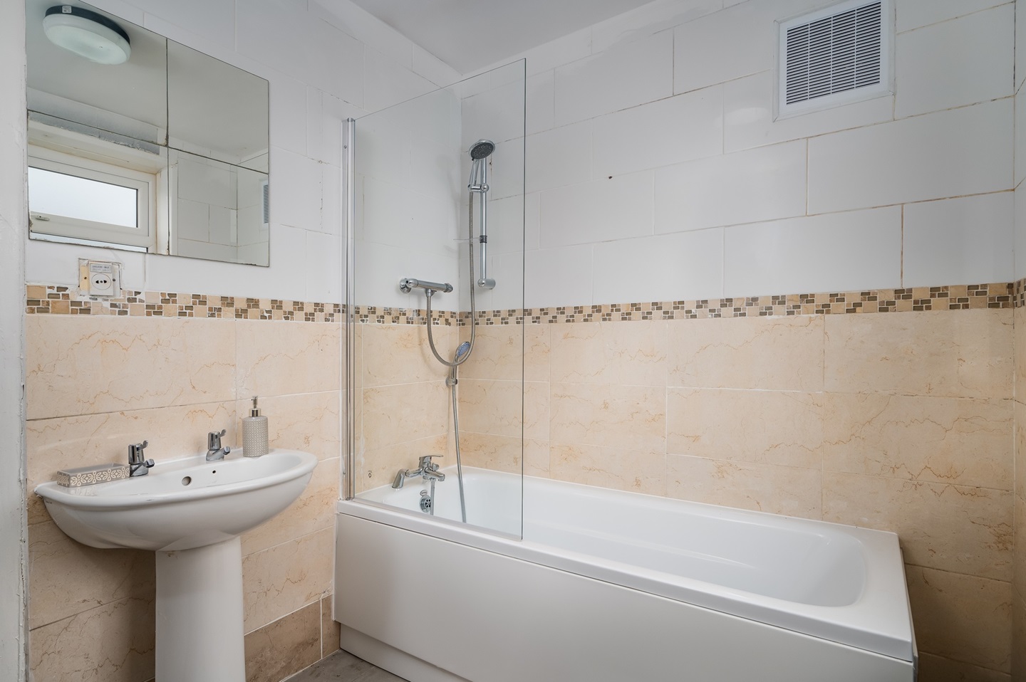 Additional image 23 of 5 Bed Semi-Detached House, Moor Allerton Avenue, LS17, N1 7GU